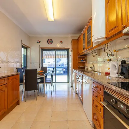 C03 - Avenue Backstreet Flat Apartment Lagos